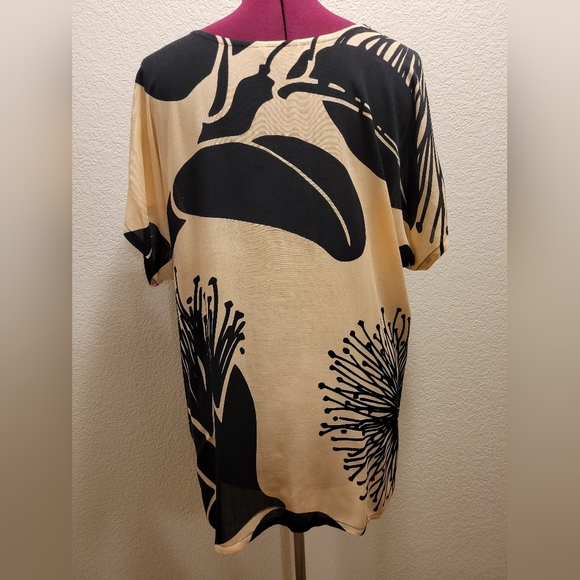 Aloha Blouse Sz. XL - Picture 5 of 13
